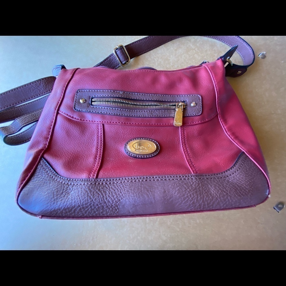 EUC BOC Red Purse Pretty Red and Brown with shoulder strap